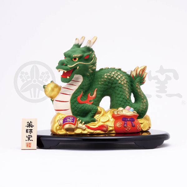 錦彩招福辰（吉祥宝づくし）